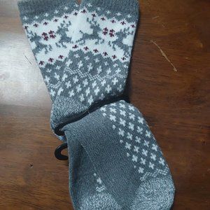 CUDDLEDUDS AUTHENTIC UNISEX SOCKS SIZE 9-11